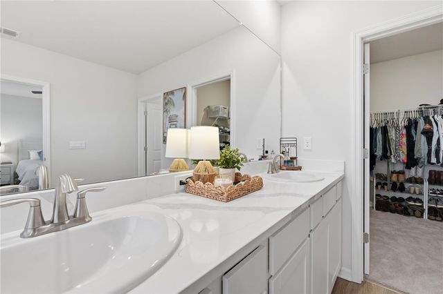 5117 ROSADO RUN, Bradenton, FL 34211
