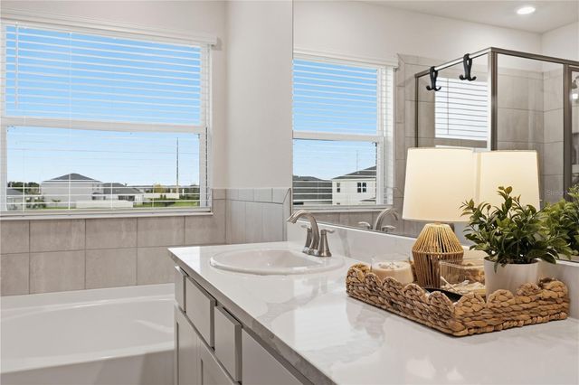5117 ROSADO RUN, Bradenton, FL 34211