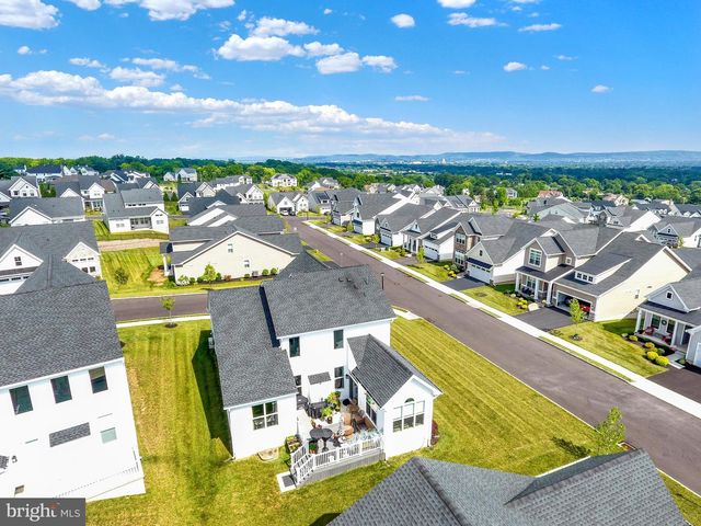 1814 STANG DR, Allentown, PA 18104