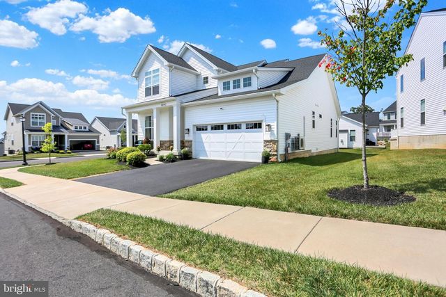 1814 STANG DR, Allentown, PA 18104