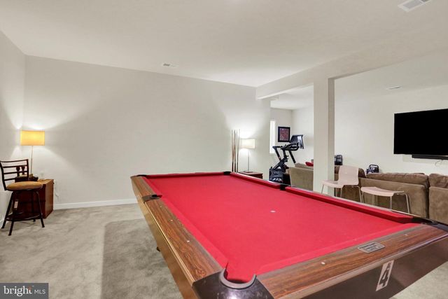 1814 STANG DR, Allentown, PA 18104
