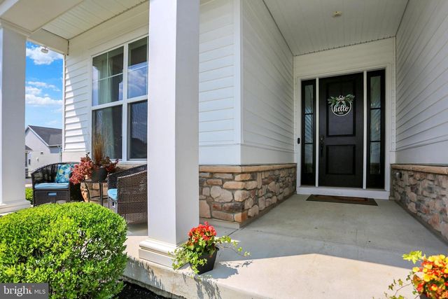 1814 STANG DR, Allentown, PA 18104