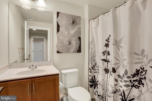 1814 STANG DR, Allentown, PA 18104