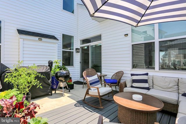 1814 STANG DR, Allentown, PA 18104