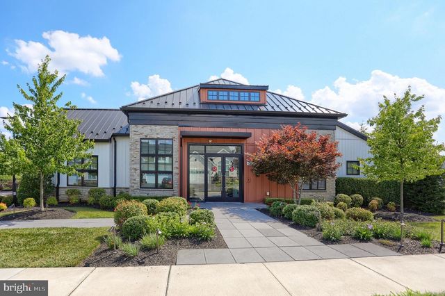 1814 STANG DR, Allentown, PA 18104