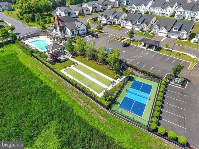 1814 STANG DR, Allentown, PA 18104