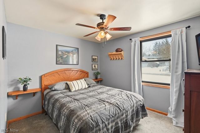 2190 Waterbury Drive, Uniontown, OH 44685