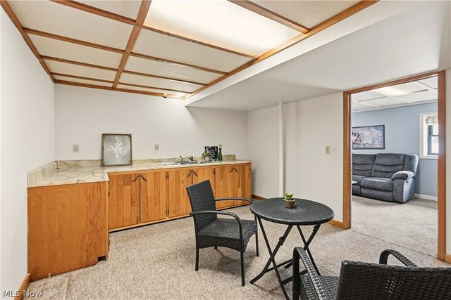 2190 Waterbury Drive, Uniontown, OH 44685