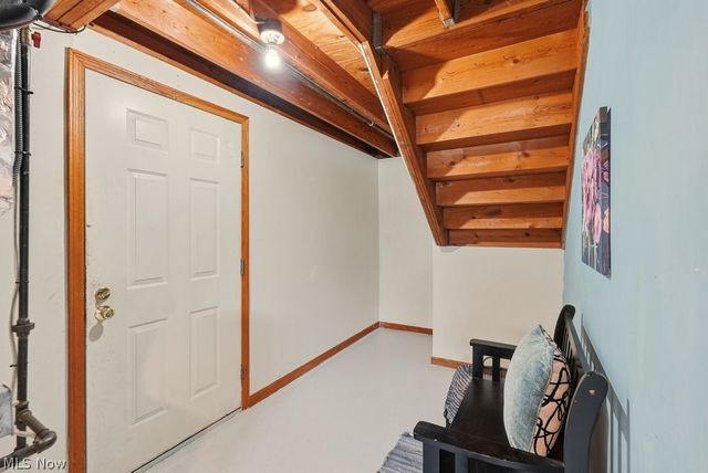 2190 Waterbury Drive, Uniontown, OH 44685