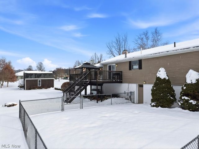 2190 Waterbury Drive, Uniontown, OH 44685