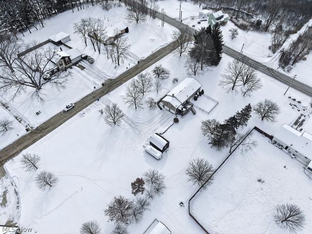 2190 Waterbury Drive, Uniontown, OH 44685