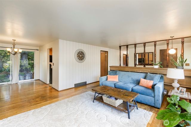 24007 44th Avenue W, Mountlake Terrace, WA 98043