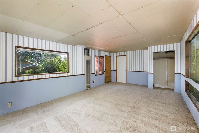 24007 44th Avenue W, Mountlake Terrace, WA 98043