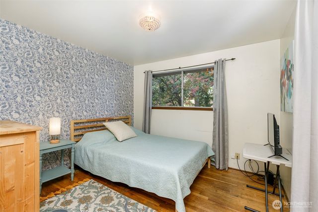 24007 44th Avenue W, Mountlake Terrace, WA 98043