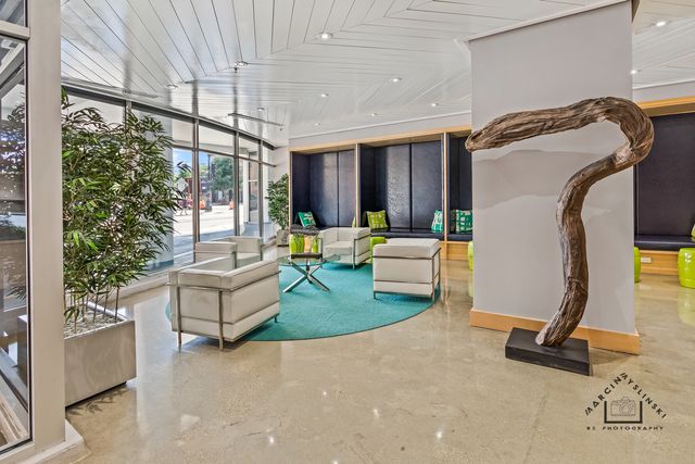 50 E 16 Street 414, Chicago, IL 60616