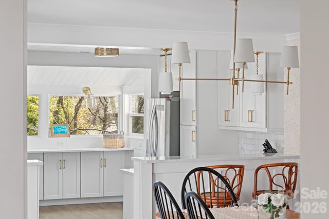 24 Dellwood Street, Asheville, NC 28806