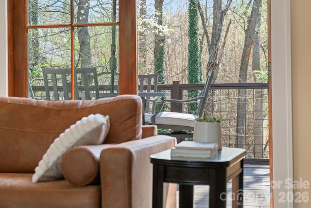 24 Dellwood Street, Asheville, NC 28806