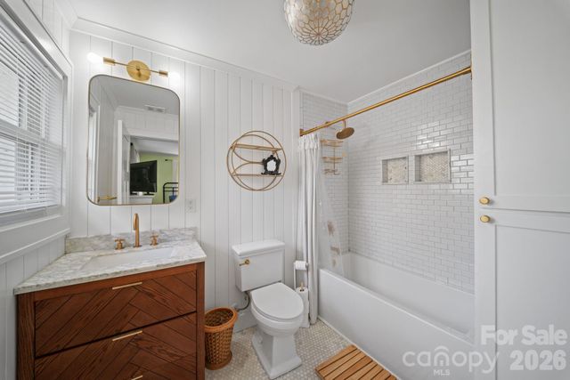 24 Dellwood Street, Asheville, NC 28806