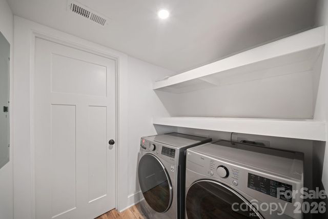 24 Dellwood Street, Asheville, NC 28806