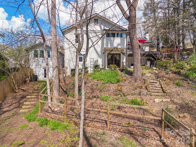 24 Dellwood Street, Asheville, NC 28806