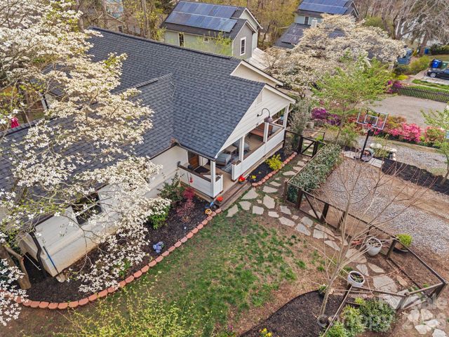 24 Dellwood Street, Asheville, NC 28806