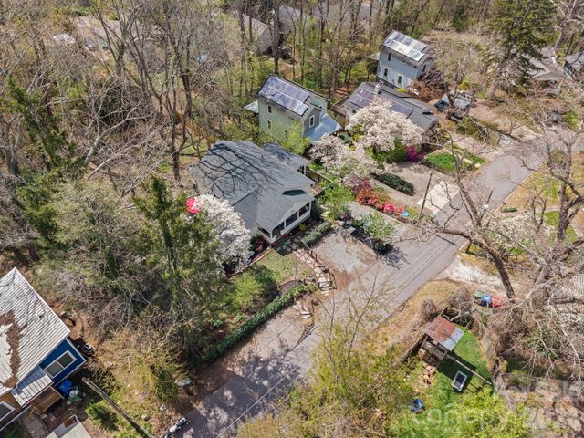 24 Dellwood Street, Asheville, NC 28806