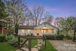 24 Dellwood Street, Asheville, NC 28806