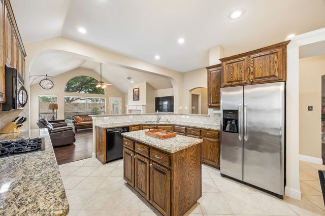 11652 Blackhawk Drive, Frisco, TX 75033