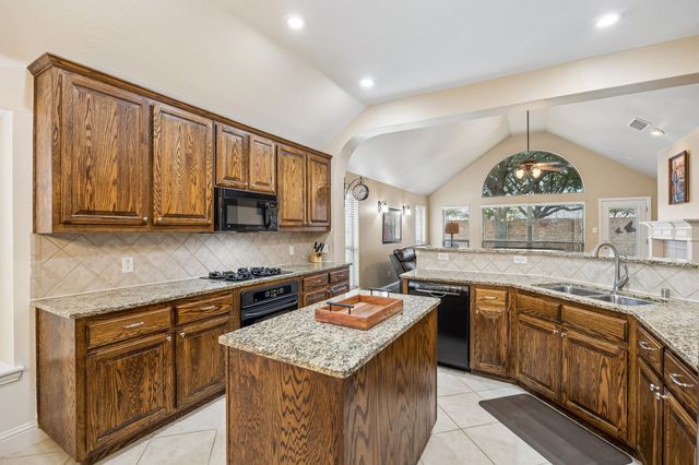 11652 Blackhawk Drive, Frisco, TX 75033