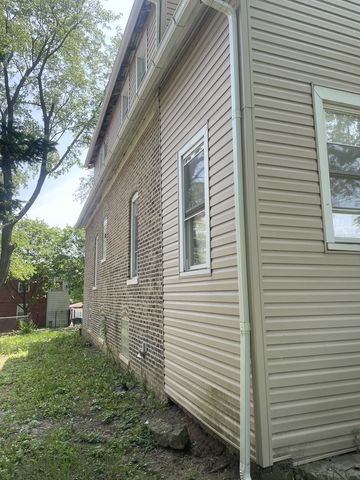 12310 S Yale Avenue, Chicago, IL 60628