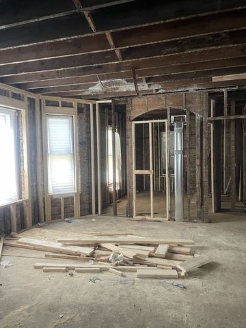 12310 S Yale Avenue, Chicago, IL 60628