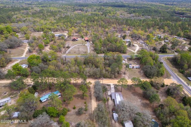 121 VENICE Drive, Interlachen, FL 32148