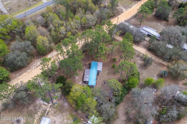 121 VENICE Drive, Interlachen, FL 32148