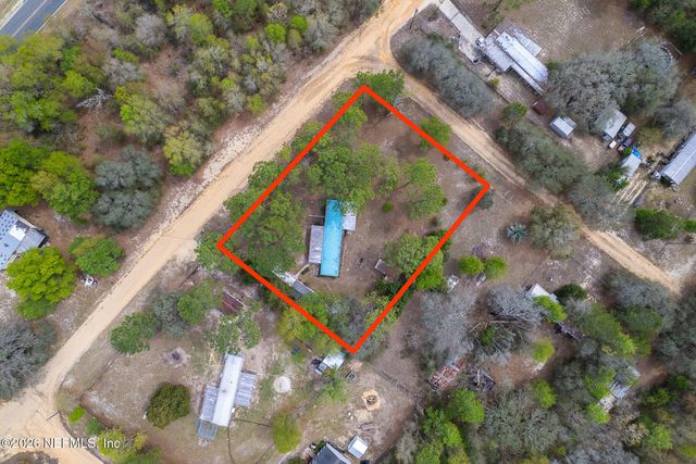 121 VENICE Drive, Interlachen, FL 32148