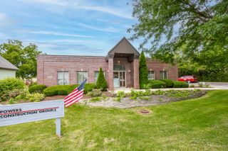 4900 Reilly Place, Lisle, IL 60532