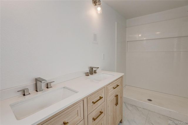 3273 S Florence Court, Denver, CO 80231