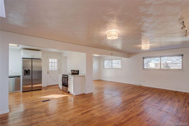 3273 S Florence Court, Denver, CO 80231