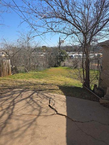 605 SUNSET DRIVE, Wichita Falls, TX 76301