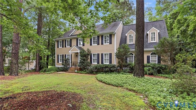 1809 Walthall Creek Dr, South Chesterfield, VA 23834