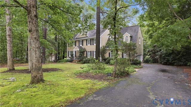 1809 Walthall Creek Dr, South Chesterfield, VA 23834