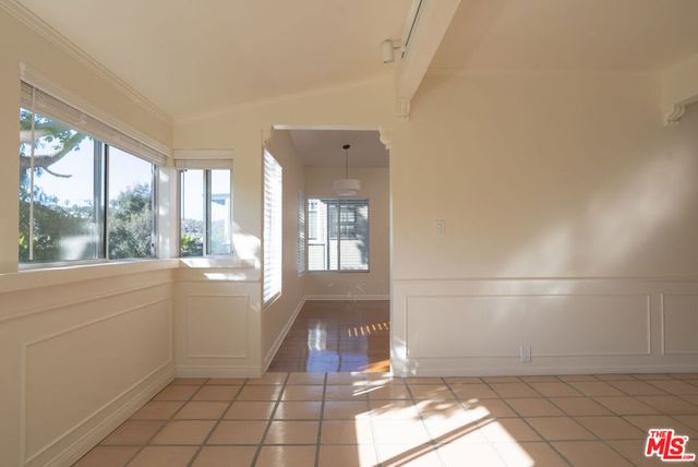 2401 Meadow Valley Terrace, Los Angeles, CA 90039