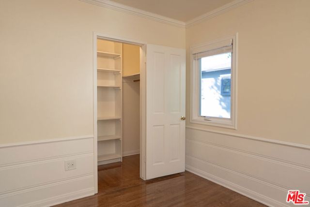 2401 Meadow Valley Terrace, Los Angeles, CA 90039