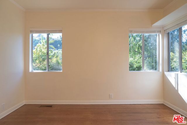 2401 Meadow Valley Terrace, Los Angeles, CA 90039