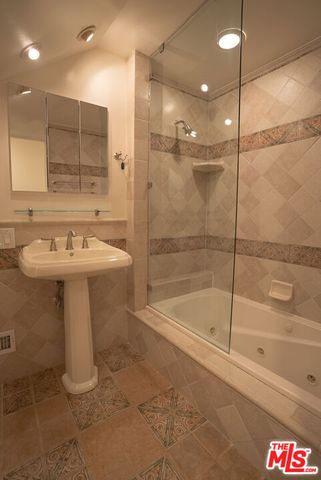 2401 Meadow Valley Terrace, Los Angeles, CA 90039