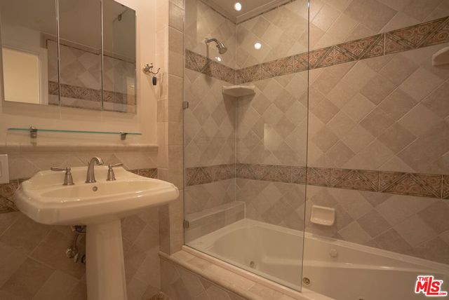 2401 Meadow Valley Terrace, Los Angeles, CA 90039