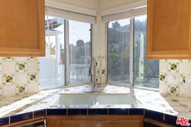 2401 Meadow Valley Terrace, Los Angeles, CA 90039