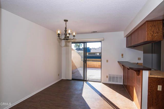 307 Oakwood Street, Ventura, CA 93001