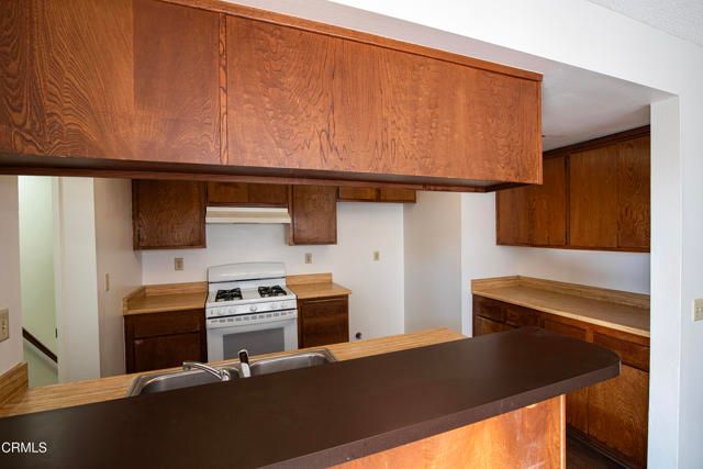 307 Oakwood Street, Ventura, CA 93001