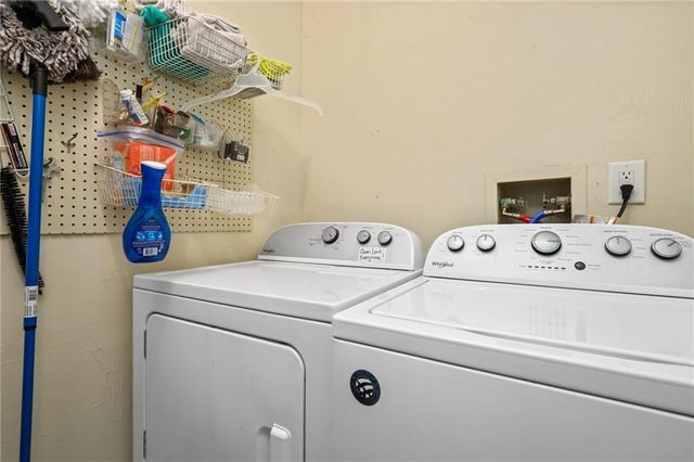 8501 Mcallister Drive, Theodore, AL 36582