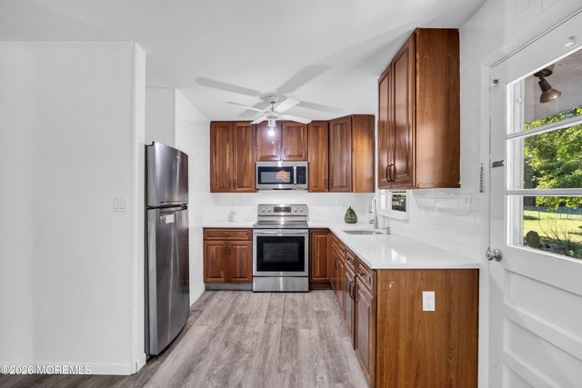 416 Oak Tree Road, Freehold, NJ 07728